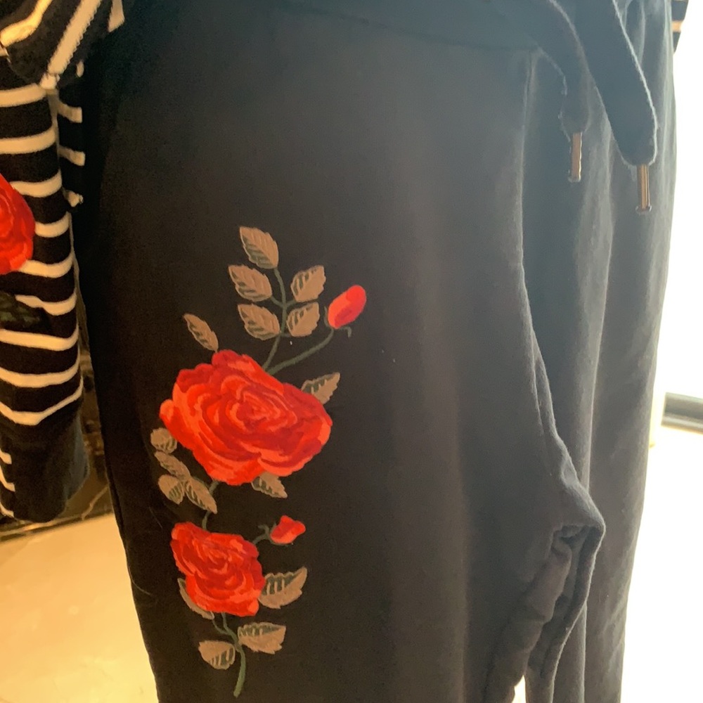 Jogging Suit - image 6